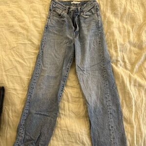 Levi’s rib cage medium wash Denim Jeans